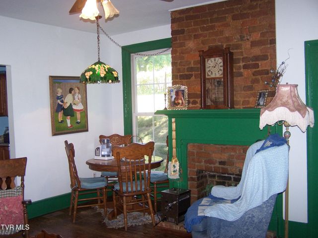 301 South Cherokee Street, Jonesborough, TN 37659