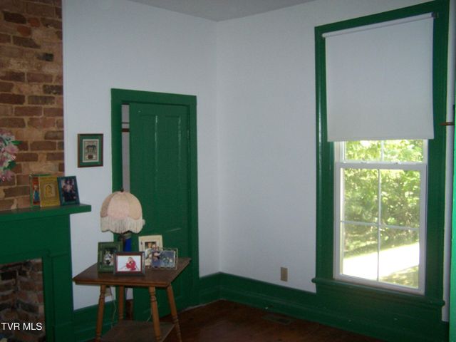 301 South Cherokee Street, Jonesborough, TN 37659