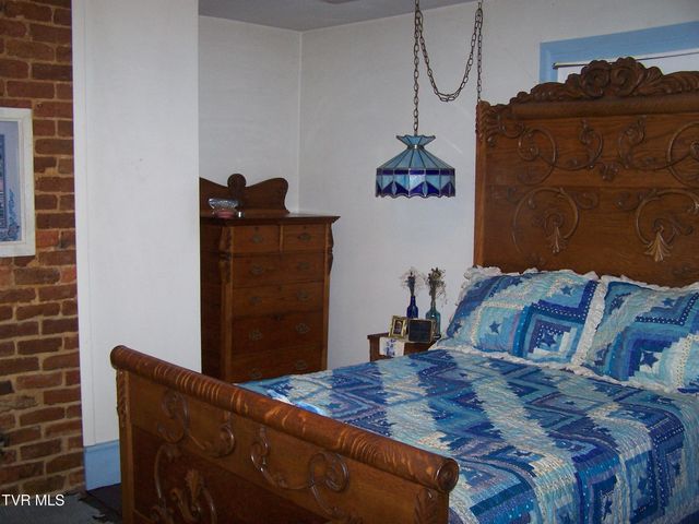 301 South Cherokee Street, Jonesborough, TN 37659