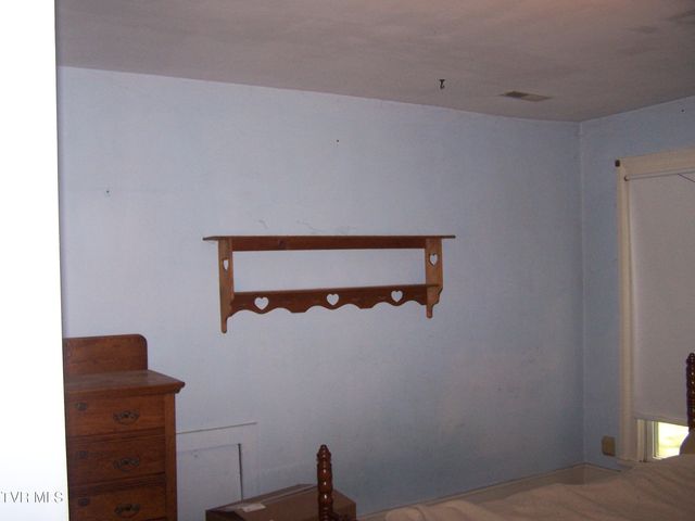 301 South Cherokee Street, Jonesborough, TN 37659