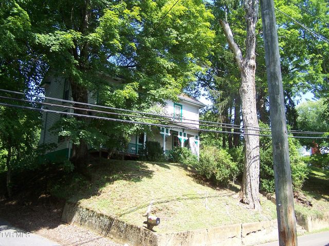 301 South Cherokee Street, Jonesborough, TN 37659