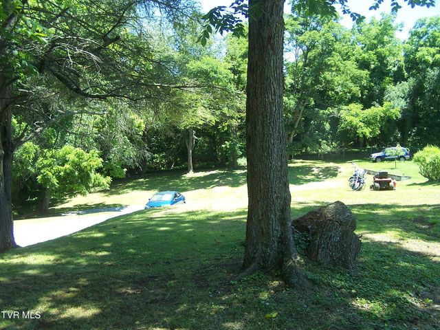 301 South Cherokee Street, Jonesborough, TN 37659