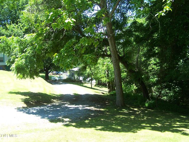 301 South Cherokee Street, Jonesborough, TN 37659