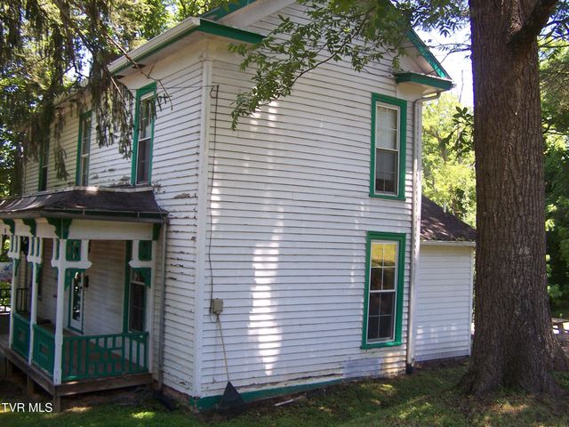 301 South Cherokee Street, Jonesborough, TN 37659