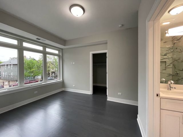 1841 W 21st Street 3W, Chicago, IL 60608