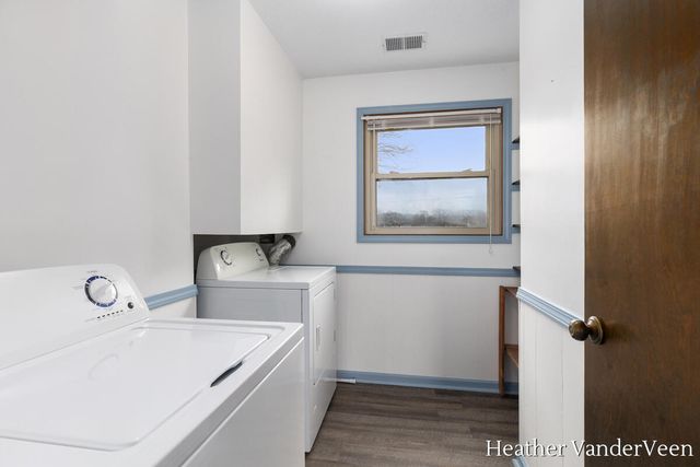 4725 Baldwin Street, Georgetown Twp, MI 49426