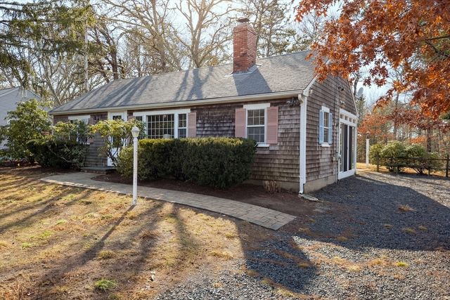 16 Frank Doyle Road, Dennis, MA 02660