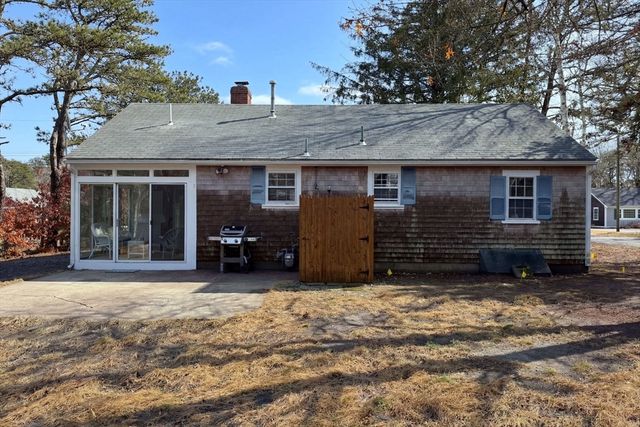 16 Frank Doyle Road, Dennis, MA 02660