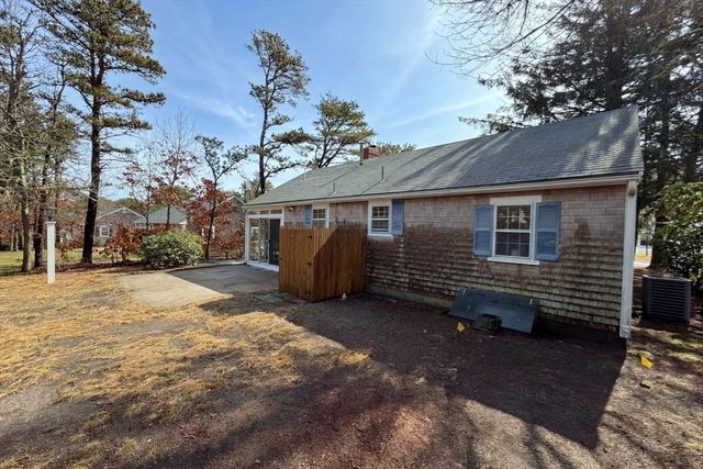 16 Frank Doyle Road, Dennis, MA 02660