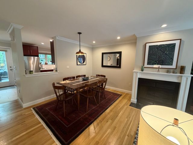 99 Anderer Lane 3, Boston, MA 02132