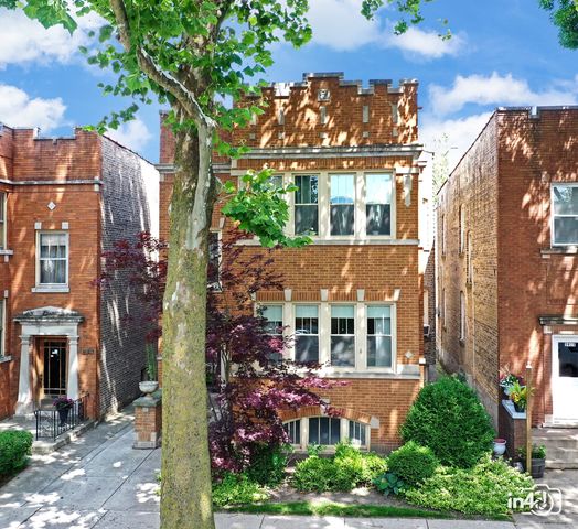 5917 N Campbell Avenue, Chicago, IL 60659
