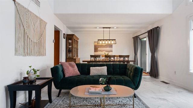 2641 Aspen Road, Ann Arbor, MI 48108