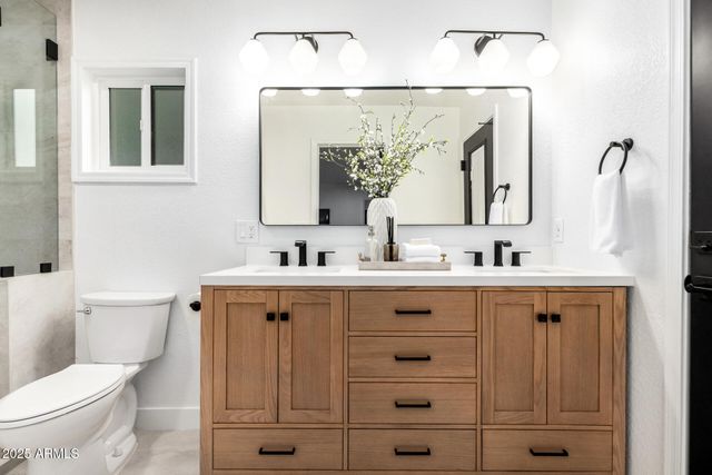 5040 E COLUMBINE Drive, Scottsdale, AZ 85254