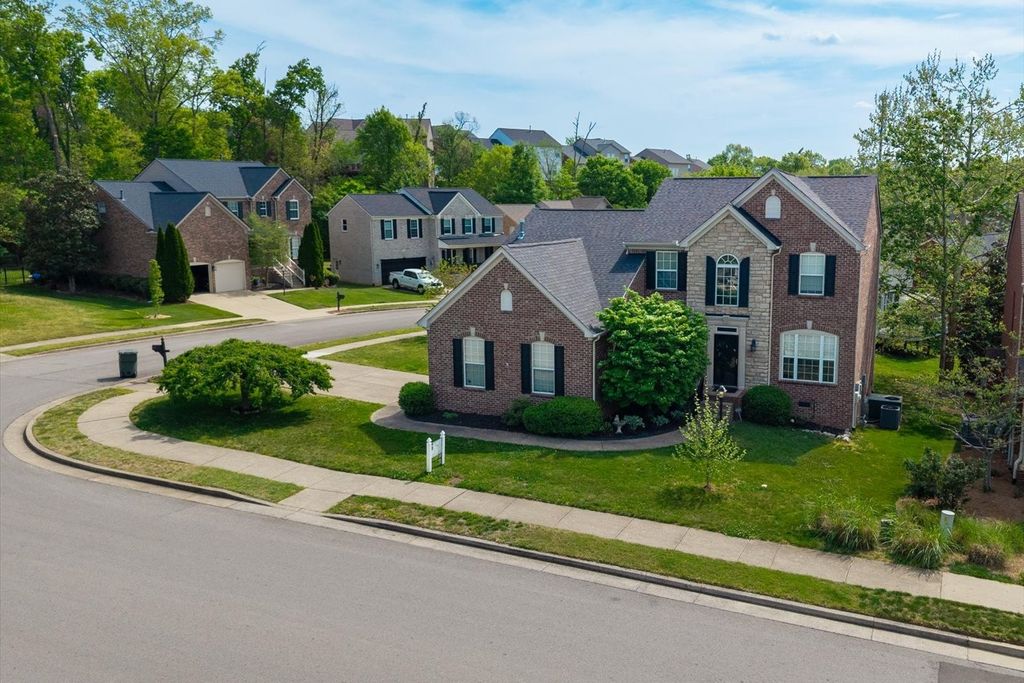 3400 Wynfall Ln, Nashville, TN 37211