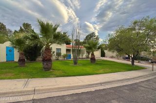 3209 Neptune Drive, Las Cruces, NM 88012
