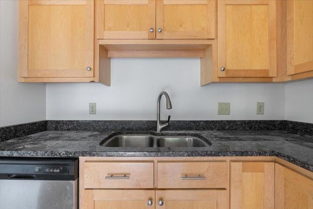 2640 Shenandoah Lane N, Plymouth, MN 55447