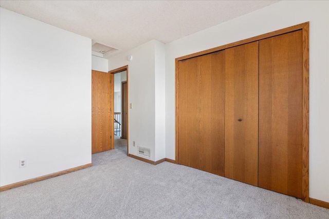 2640 Shenandoah Lane N, Plymouth, MN 55447