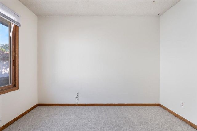 2640 Shenandoah Lane N, Plymouth, MN 55447