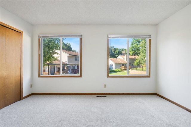 2640 Shenandoah Lane N, Plymouth, MN 55447