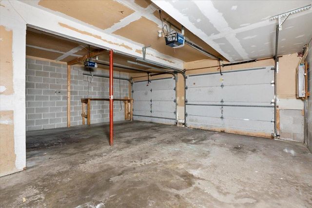2640 Shenandoah Lane N, Plymouth, MN 55447