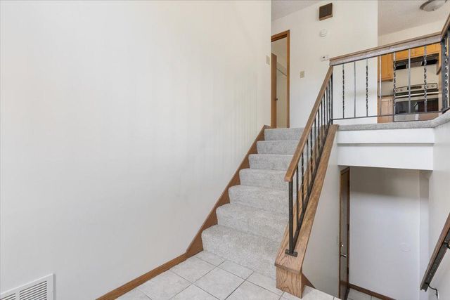 2640 Shenandoah Lane N, Plymouth, MN 55447