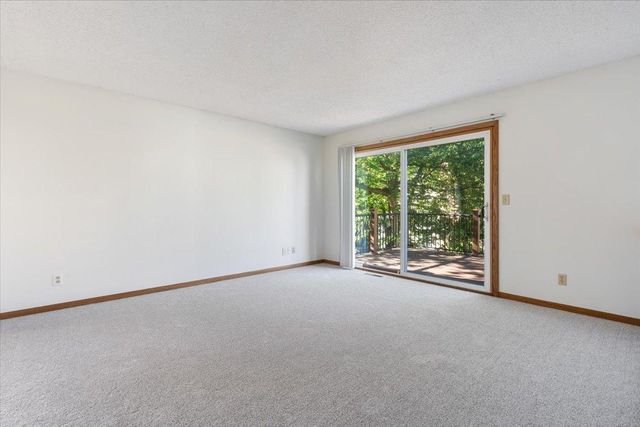 2640 Shenandoah Lane N, Plymouth, MN 55447