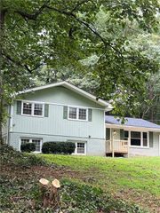 4914 Howard Drive, Powder Springs, GA 30127