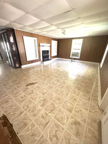 8347 Lodge Highway, Lodge, SC 29082