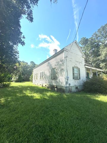 8347 Lodge Highway, Lodge, SC 29082