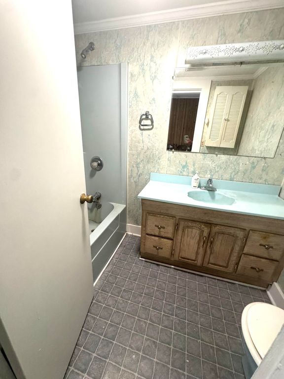 Image 14 of property listing at 8347 Lodge Highway, Lodge, SC 29082