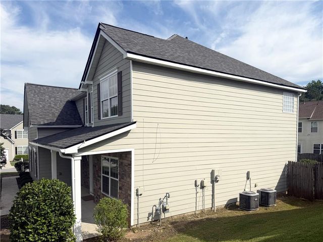 1115 Grey Rock Way, Suwanee, GA 30024
