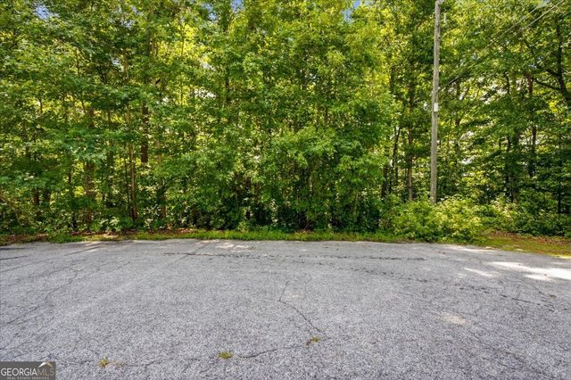 200 Gina Drive, Carrollton, GA 30116