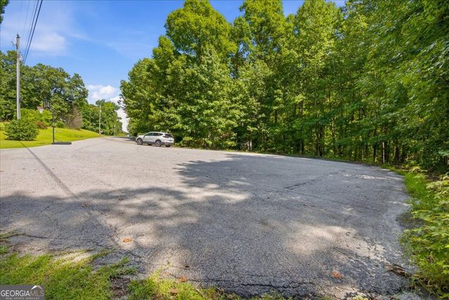 200 Gina Drive, Carrollton, GA 30116