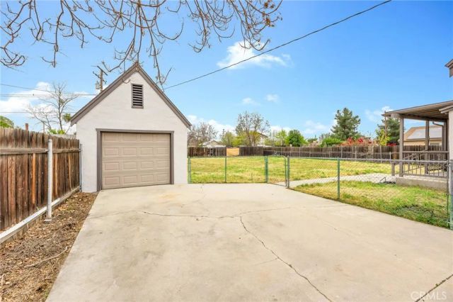 247 N Wateka, San Jacinto, CA 92583