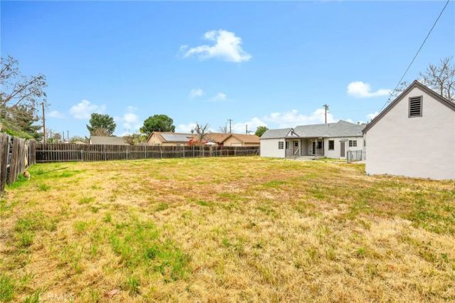 247 N Wateka, San Jacinto, CA 92583