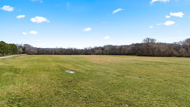 0 Leipers Creek Road, Williamsport, TN 38487