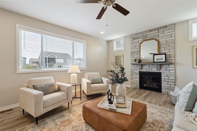 885 NW Frescott Circle, Waukee, IA 50263