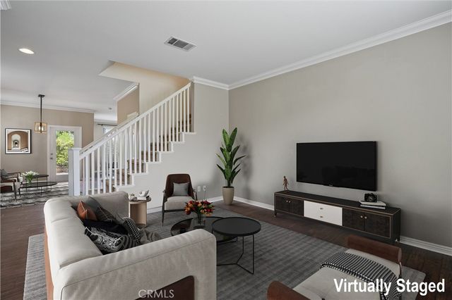 2496 Maxson Court, Signal Hill, CA 90755