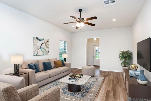 1130 Shadow Bluff Ave, Baton Rouge, LA 70820