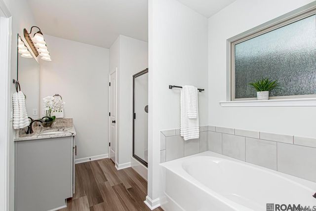 1130 Shadow Bluff Ave, Baton Rouge, LA 70820