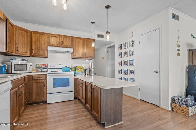 132 Conch Court, Emerald Isle, NC 28594