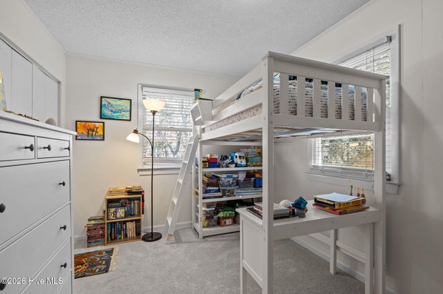 132 Conch Court, Emerald Isle, NC 28594