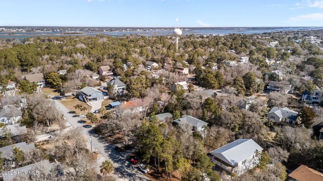 132 Conch Court, Emerald Isle, NC 28594