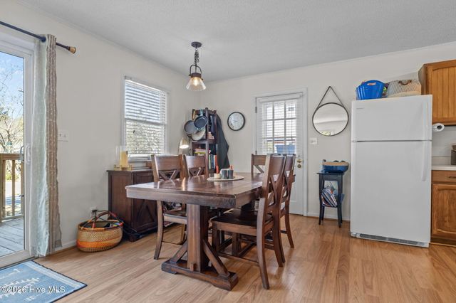 132 Conch Court, Emerald Isle, NC 28594