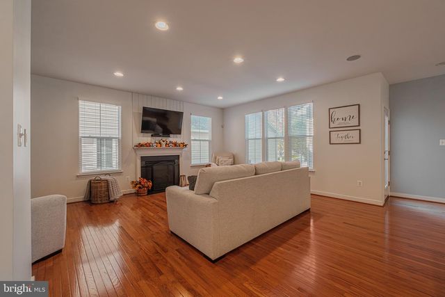 3830 BRAVEHEART DR, Frederick, MD 21704