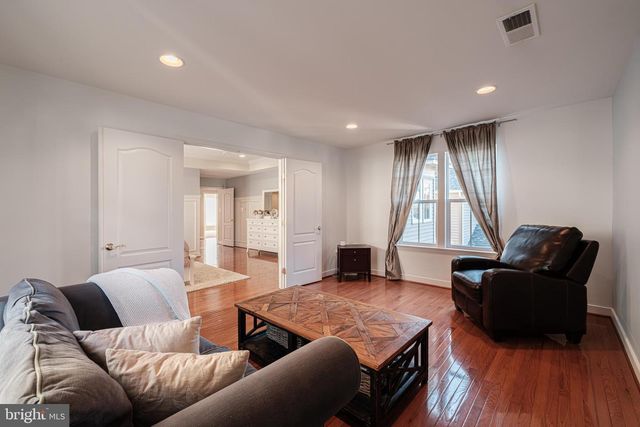 3830 BRAVEHEART DR, Frederick, MD 21704