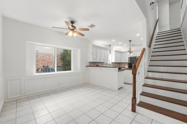 29 Tanager Trail, The Woodlands, TX 77381