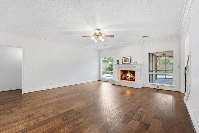 29 Tanager Trail, The Woodlands, TX 77381