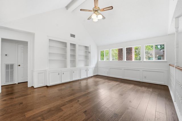 29 Tanager Trail, The Woodlands, TX 77381