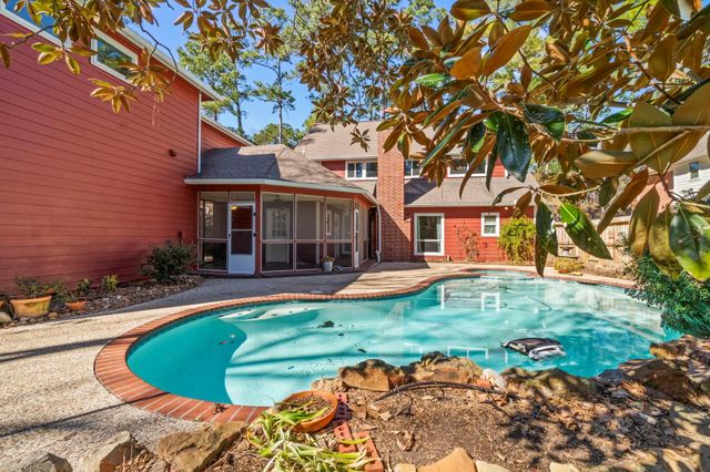 29 Tanager Trail, The Woodlands, TX 77381